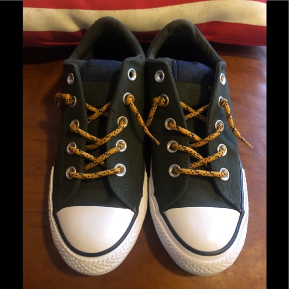 Converse Shoes | Converse Chuck 70 Oxford Surplus Sneaker | Color: Green/White | Size: 3bb | Irmaguez's Closet